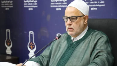 بنكيران يرد على مطالب منع مؤتمر حزبه بسبب حضور “حماس” ويصفها بـ”قلة الحياء”