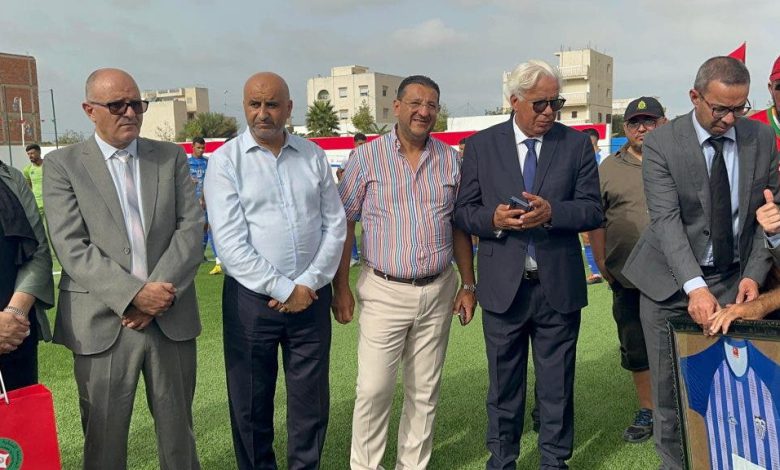 افتتاح ملعب “الرميلات” بمرتيل بعد إعادة تهيئته بعشب اصطناعي من الجيل الجديد (صور)