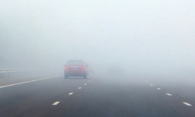 أكادير.. ضباب كثيف بالشريط الساحلي يتسبب في حوادث سير مميتة