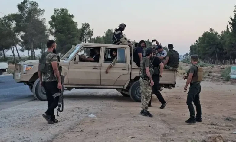 اشتباكات عنيفة بين الجيش السوري و”قسد” شرق حلب