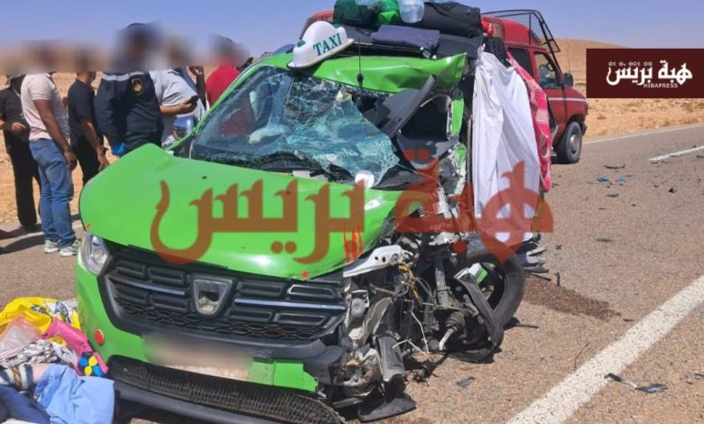 جرسيف.. مصرع 3 أشخاص في حادث سير مميت بين حافلة وسيارة أجرة بجماعة صاكة